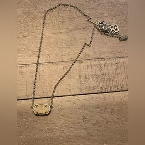 Kendra Scott necklace